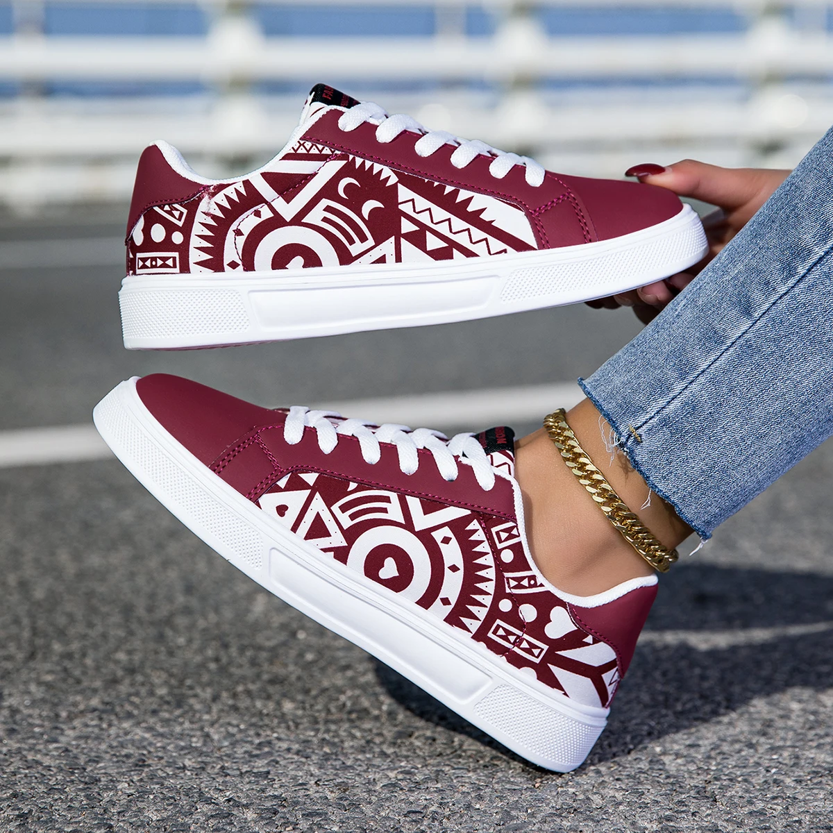 YRZL Casual Sneakers - Image 4