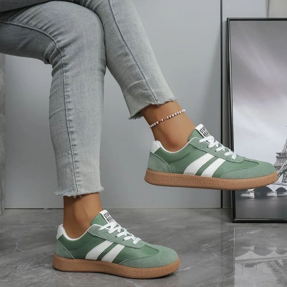 Women’s Lightweight Sneakers - Image 4